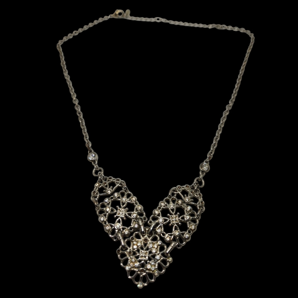 Elegant Silver Necklace